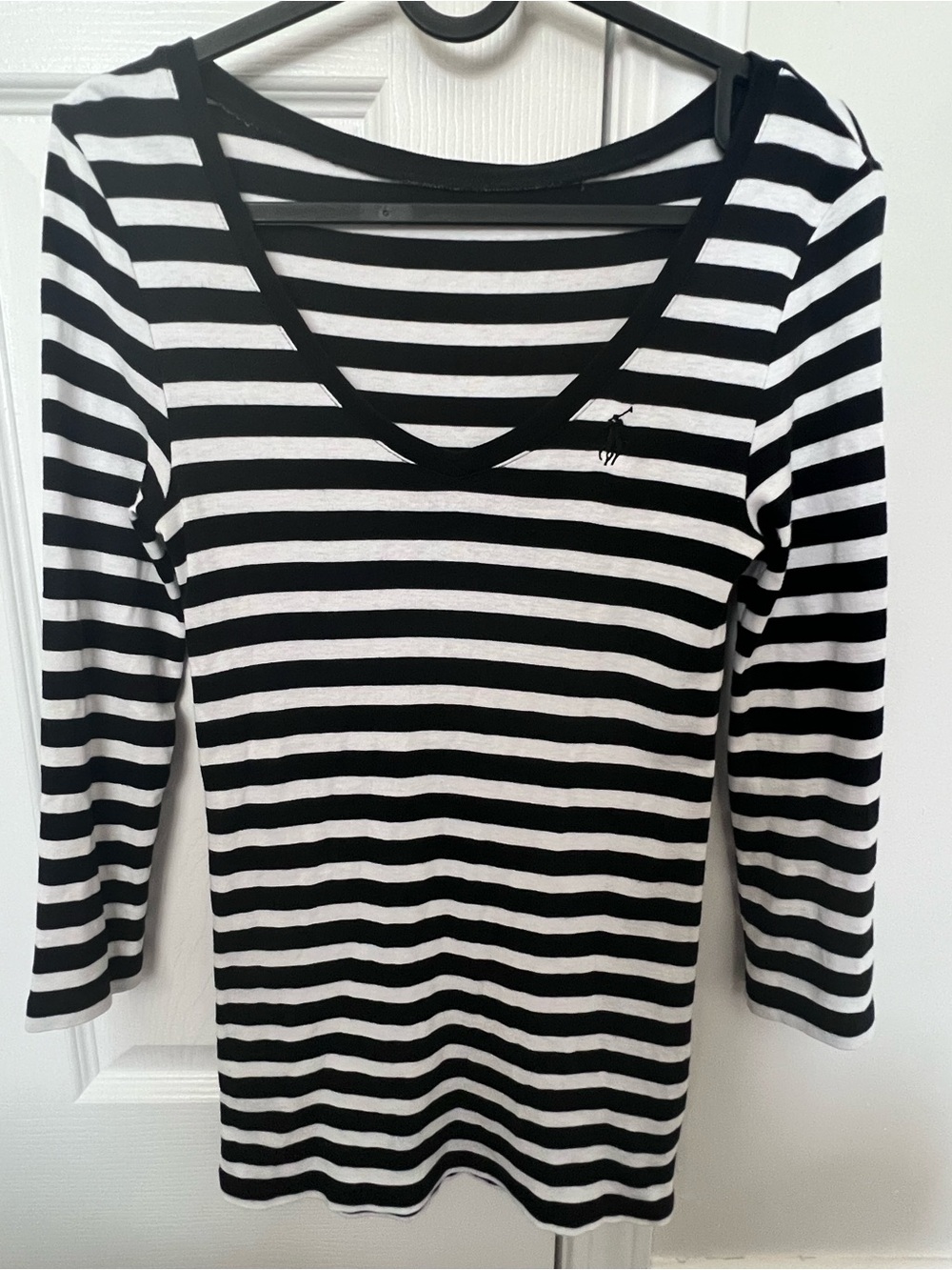 Ralph Lauren Black and White Striped V-Neck Long Sleeve Cotton Top，SZ XS